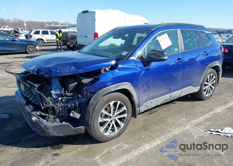 2025 Toyota Corolla Cross Xle из США, поврежденный, VIN 7MUDAABG6SV136329